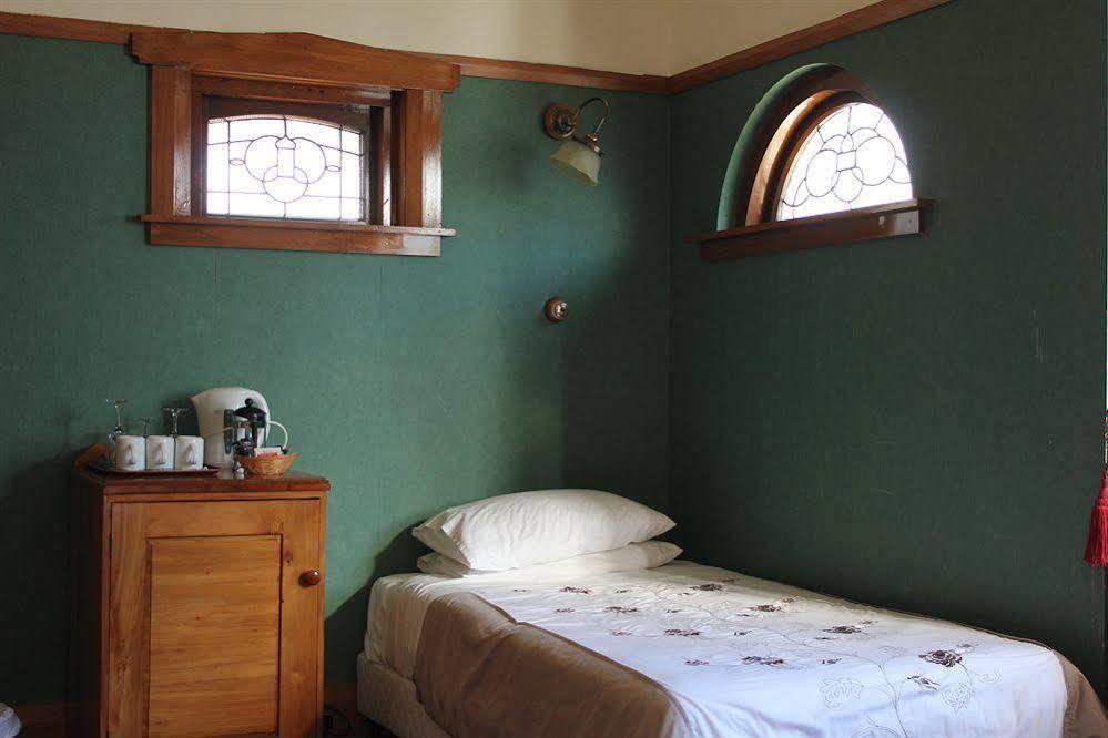 Halswell Lodge Wellington Bagian luar foto
