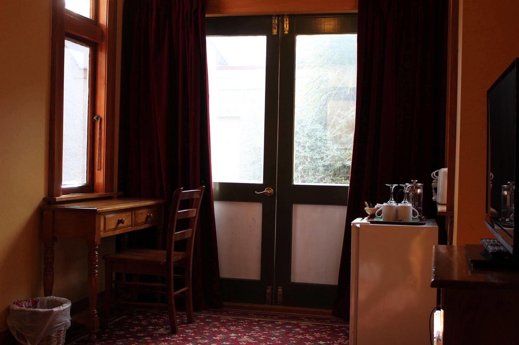 Halswell Lodge Wellington Bagian luar foto