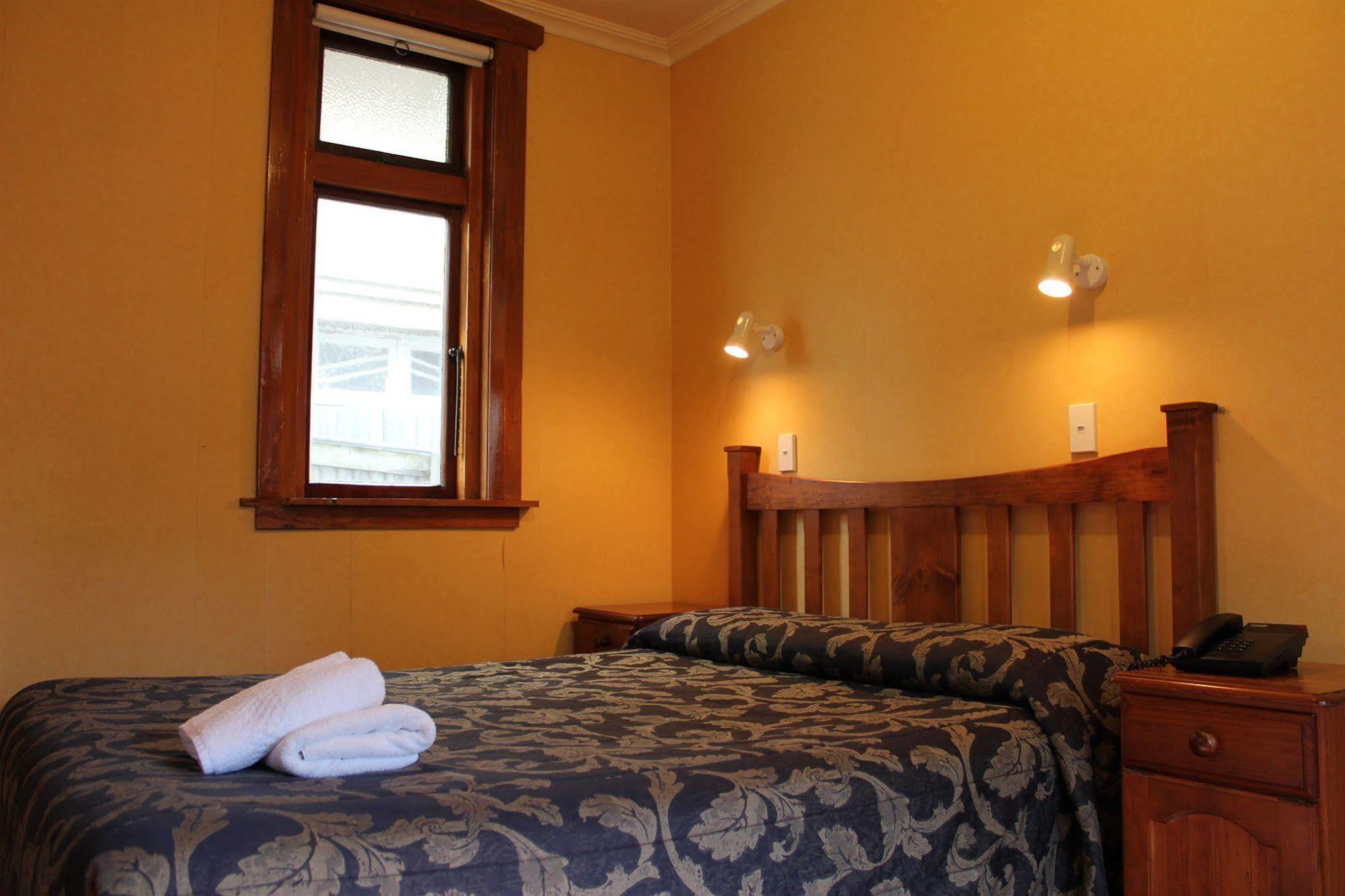 Halswell Lodge Wellington Bagian luar foto